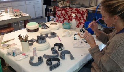 Kadınlara büyük fırsat: Onikişubat’ta ücretsiz seramik kursu başlıyor