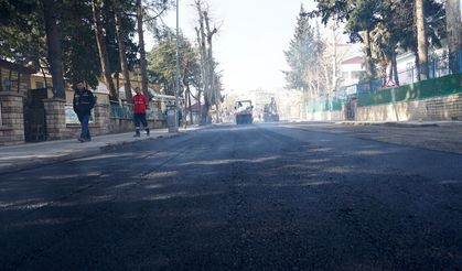 Onikişubat ve Dulkadiroğlu’nda asfalt seferberliği başladı