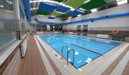 Onikişubat Belediyesi’nin kadınlara özel yüzme kursuna başvurular başladı