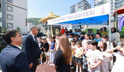 Başkan Toptaş çocukların davetini geri çevirmedi