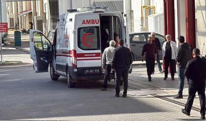 Eskişehir'de feci kaza! Traktör şaftına kolunu kaptırdı