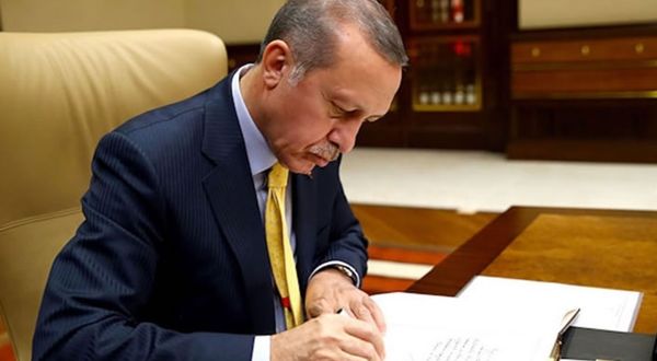 Dikkat! Kamuda çalışan herkesi ilgilendiriyor... Cumhurbaşkanı Erdoğan imzaladı