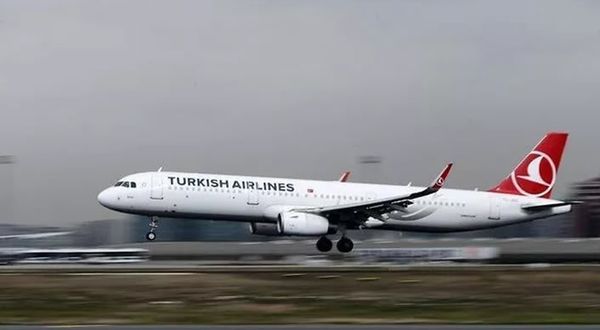 Bilal Ekşi duyurdu: Türkiye'ye gelecek yolculardan test sonucu istenecek