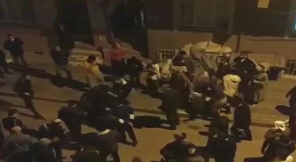İstanbul'da ceviz kırma kavgası cinayetle sona erdi!