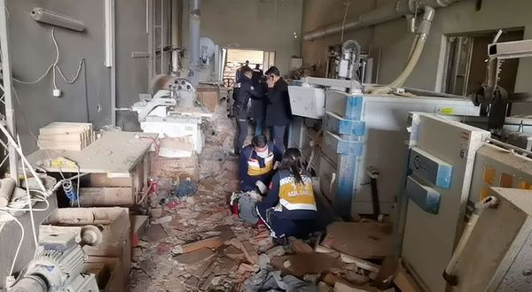 Fabrikada buhar kazanı patladı! 1 işçi öldü, 4'ü ağır 6 işçi yaralandı