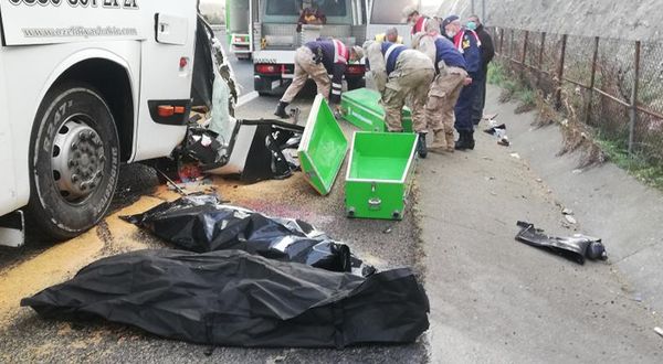 Şanlıurfa'da sabaha karşı feci kaza! 3 ölü, 30 yaralı