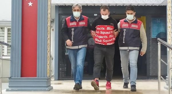 Bursa'da sabah dükkan akşam banka soydu, kıskıvrak yakalandı