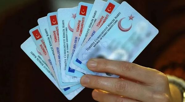 İşte parasını verip Türkiye’den vatandaşlık alan kişi sayısı