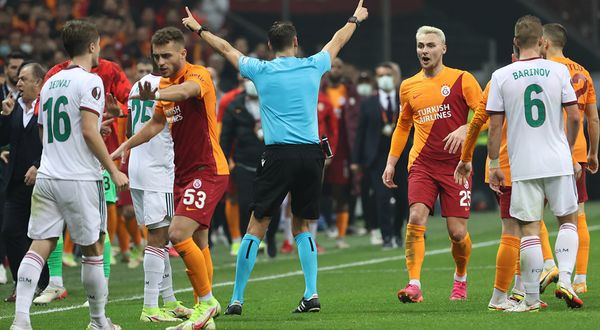 Cimbom UEFA'ya taşıyacak! Galatasaray Lokomotiv Moskova maçında kural hatası! Maç tekrarlanabilir