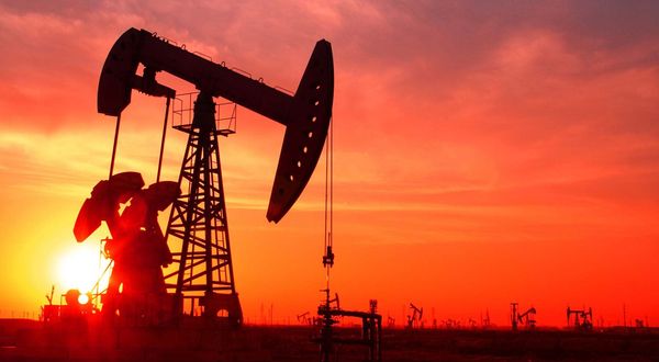 Brent petrole bir darbe de Çin ve Libya'dan! Fiyatlar yükselişe geçti