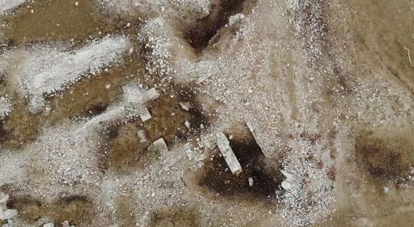 Baraj suları çekilince ortaya çıkan bin 500 yıllık hamam ve kilise kalıntıları dron ile görüntülendi