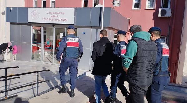 Kargo firmalarına dadanan uyanıkların 3 milyonluk vurgunu suya düştü