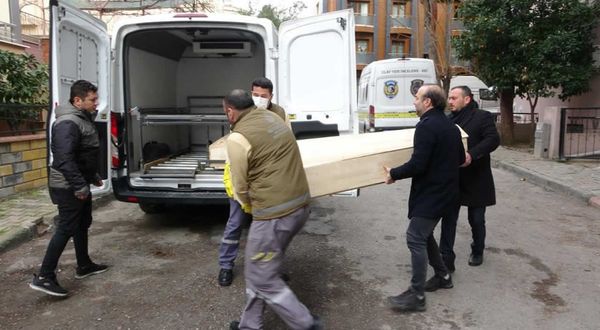 Kartal’da anne ve 2 kızı evde ölü bulundu
