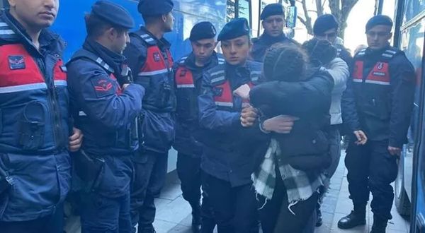 Zonguldak'ta 14 yaşındaki iki kıza cinsel istismar... 'Üniversite öğrencisi sandık'