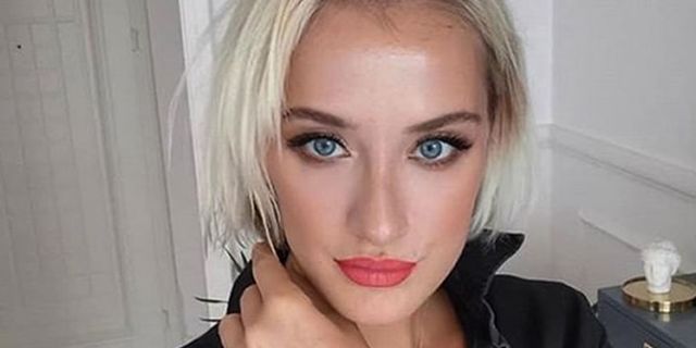 Güzel model Didem Soydan'ın ezan paylaşımı rekor kırdı