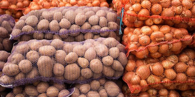 Patates-soğan tarlada ucuz markette pahalı