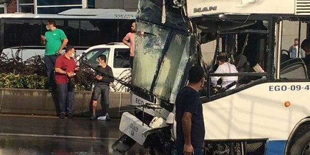 Ankara'da korkunç kaza! Belediye otobüsü üst geçit asansörüne çarptı