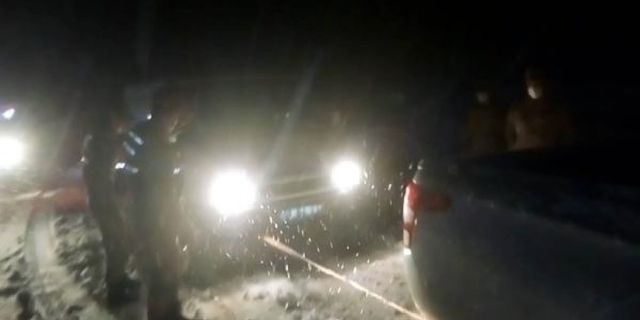 Kahramanmaraş'ta araçlar yolda mahsur kaldı