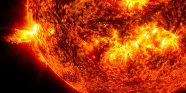Bilim insanları güneşin öleceği vakti duyurdu!