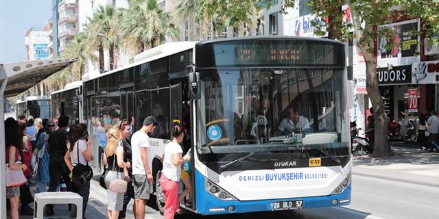 Antalya’da 5 bin TL maaşla çalışacak 50 otobüs şoförü aranıyor ama bulunamıyor
