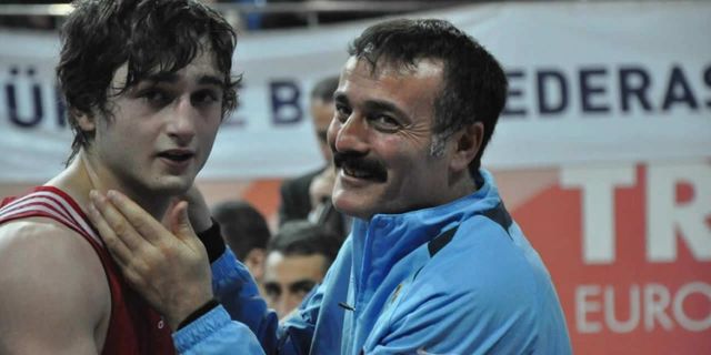 Avrupa şampiyonu milli boksör, Bursa'daki evinde ölü bulundu