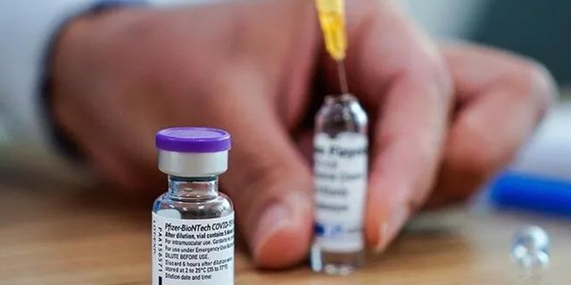 Sağlık Bakanı Koca'dan Biontech aşısı olacaklara kritik uyarı