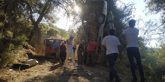 İzmir’de türbe ziyareti dönüşü kaza: 6 ölü, 11 yaralı