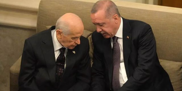 Sıkı tutunun, 2022'ye çok hızlı giriyoruz! Olay iddia: ''Herkes Bahçeli'yi bekliyor ama erken seçim Erdoğan'dan gelecek'