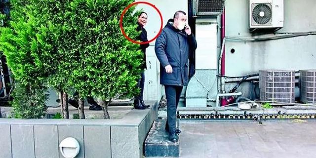 "Gerekirse simit yeriz" diyen Hülya Avşar, lüks restoranın arka kapısından çıkarken görüntülendi