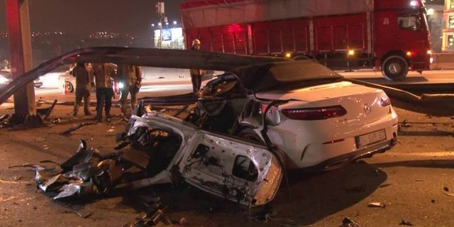 İstanbul'da feci kaza! Lüks araç enkaza döndü; intihar notu ortaya çıktı