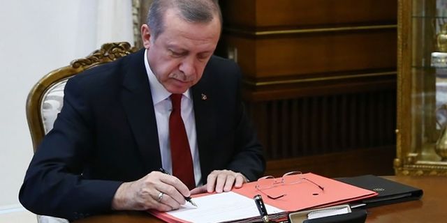Erdoğan'dan gece yarısı flaş atama kararları: 10 vali görevden alındı, 20 ilin valisi değişti