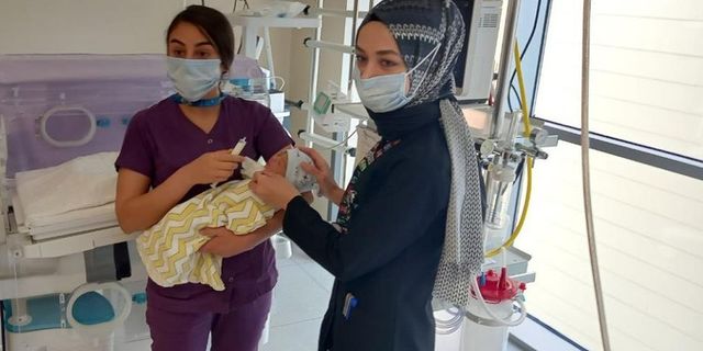 Konya'da aracın bagajının üstünde bez torba içinde kız bebeği bulundu