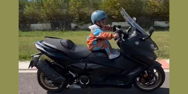 Kenan Sofuoğlu 3 yaşındaki oğlu Zayn Sofuoğlu’nu tek başına motora bindirdi! Sosyal medyadan tepki yağdı