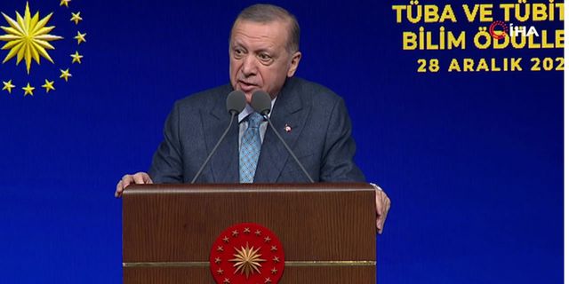 Cumhurbaşkanı Erdoğan: "Genç beyinlerimizin kendilerini geliştirmek için yurt dışına çıkmasını destekliyoruz"