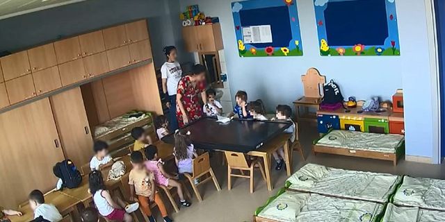 Kreşteki çocuklara öğretmen şiddeti!