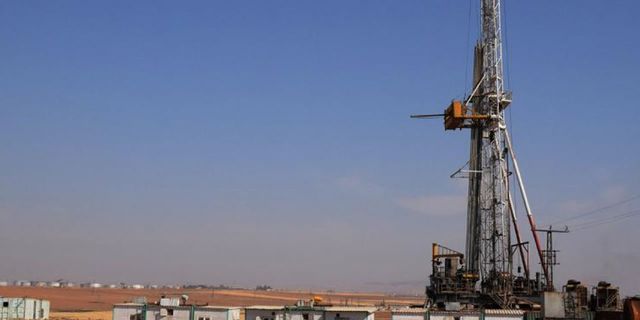 PKK/YPG, Suriye'ye ait petrolü pazarlıyor