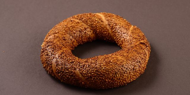 İstanbul'da bu simit "personel inidirimiyle" 97,5 TL'ye satıldı