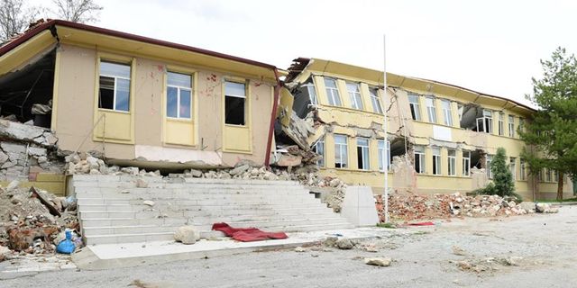 'Asrın Felaketi'nde yan yatan bina müze yapılacak