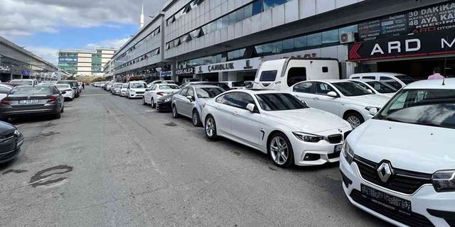 İkinci el lüks otomobillerde satışlar neredeyse tamamen durdu