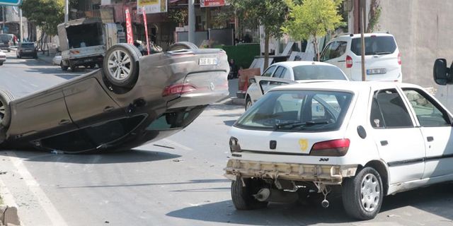 Kahramanmaraş'ta trafik kazası güvenlik kamerasında