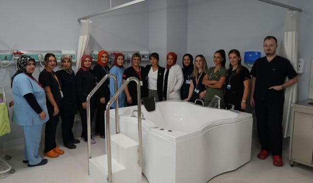 Anne adayları bu habere dikkat: İlaçsız, ağrı azaltan doğum yöntemi