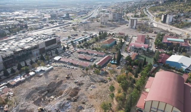 Kahramanmaraş'ta depremde yıkılan mahalle yerinde dönüşüm bekliyor