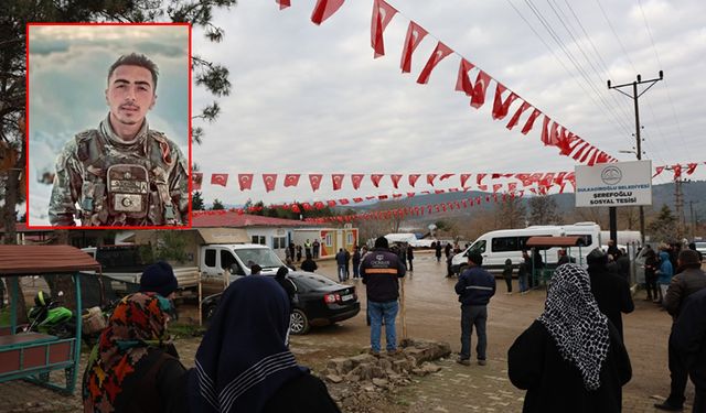 Kahramanmaraşlı Şehidin baba ocağında hüzün! Konteyner kent Türk bayraklarıyla donatıldı
