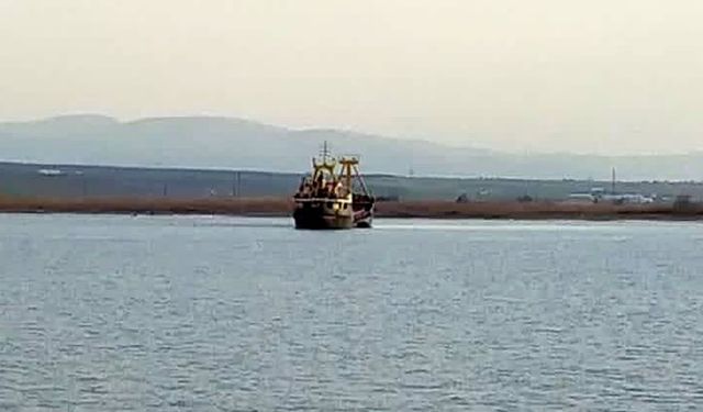 Marmara Denizi'nde kabus! Yük gemisi battı