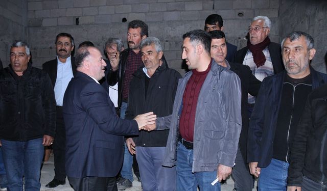 Gelecek Partisi Onikişubat Belediye Başkan Adayı Muharrem Çevik, Şahinkayası Mahallesi sakinleriyle buluştu