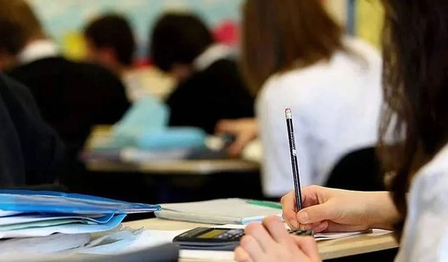 Milli Eğitim Bakanı: Gelecek yıl 1, 5, ve 9. sınıflarda yeni müfredatın uygulanacağını açıkladı