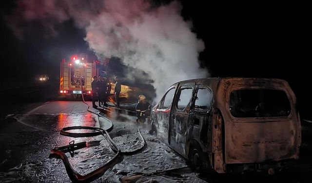 Kahramanmaraş'ta korkutan araç yangını