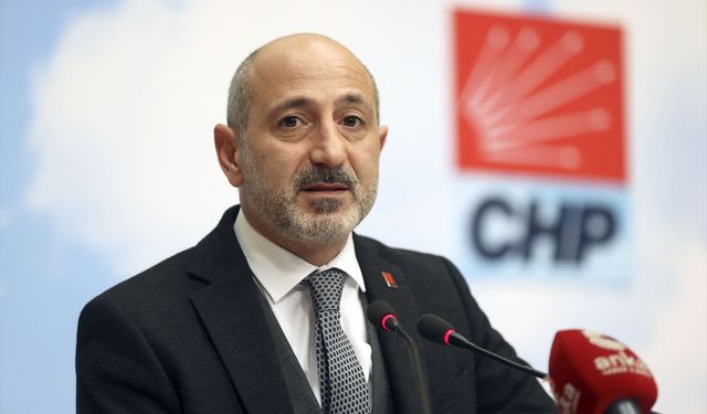 Milletvekili Öztunç Pazarcık belediye başkanı Haydar İkizer'e başsağlığı diledi