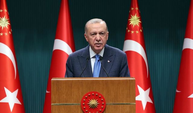 Cumhurbaşkanı Erdoğan "Mevcut anayasanın yeni Türkiye'yi taşıması mümkün değil"