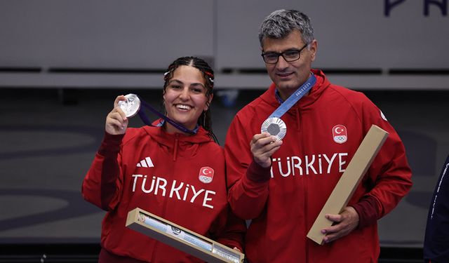 Kahramanmaraş'ın gururu Yusuf Dikeç ve Şevval İlayda Tarhan'a Başkan Görgel'den tebrik